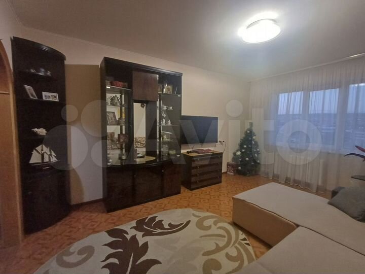 3-к. квартира, 64 м², 10/10 эт.