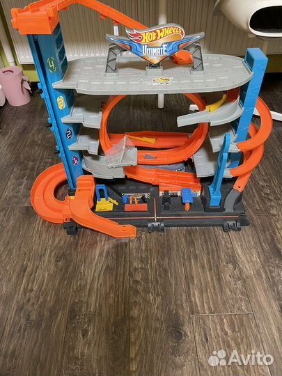 Hot wheels трек акула