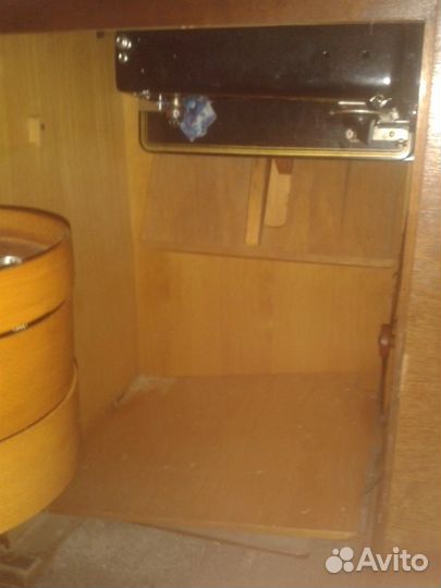 Швейная машинка