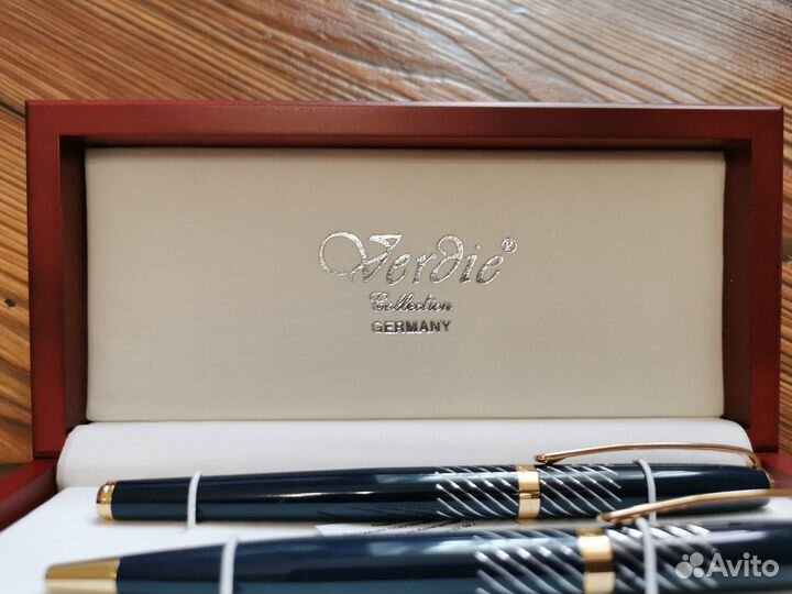 Подарочный набор ручек