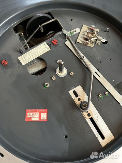 Проигрыватель винила lenco 75