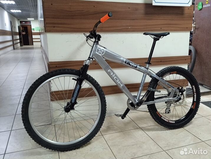 Велосипед Atom DX 2006