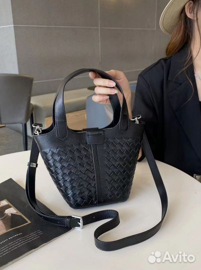 Сумка корзинка натуральная кожа плетёная
