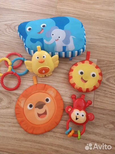 Развивающий коврик