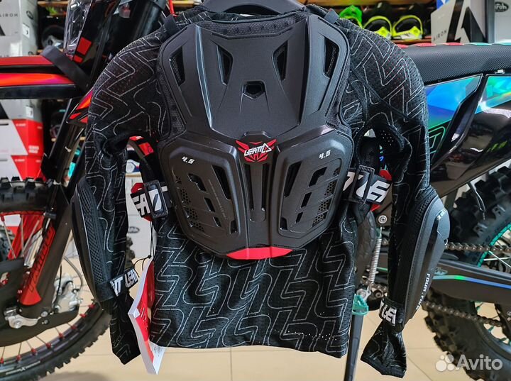 Защита панцирь подростковый leatt Body Protect.4.5