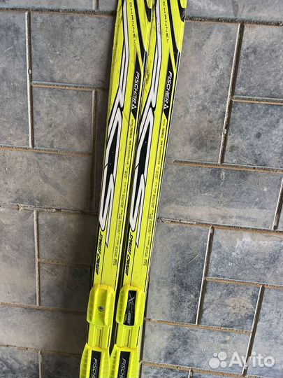 Беговые лыжи