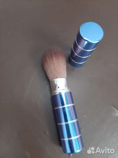 Кисть для макияжа