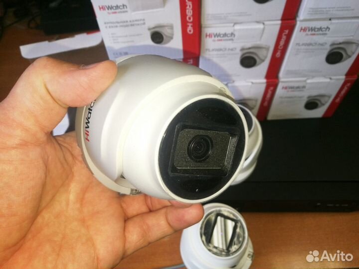 Камера аналоговая 5Мп HiWatch DS-T503A 2,8 + звук