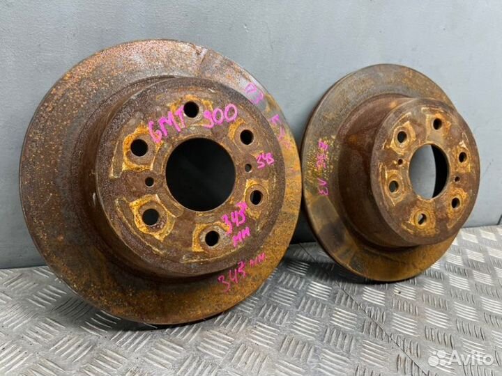 Диски комплект задние Cadillac Escalade GMT900 L92