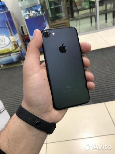 iPhone 7, 128 ГБ