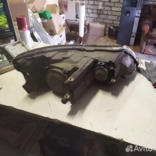 Фара левая на запчасти Skoda Octavia A5