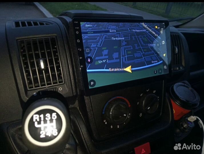 Магнитола на Peugeot Boxer