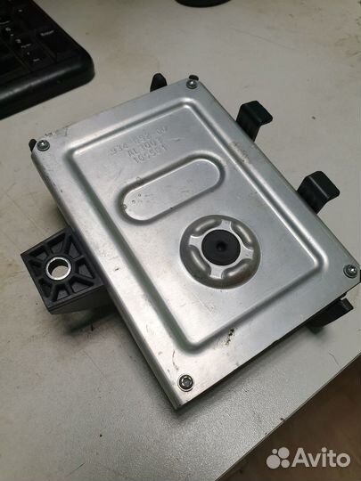 Блок управления топливным насосом Opel Astra J