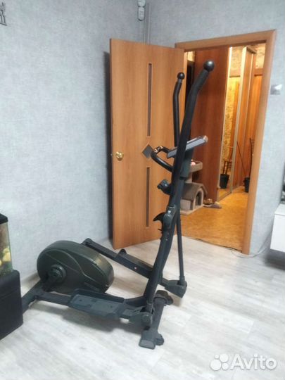Эллиптический тренажер