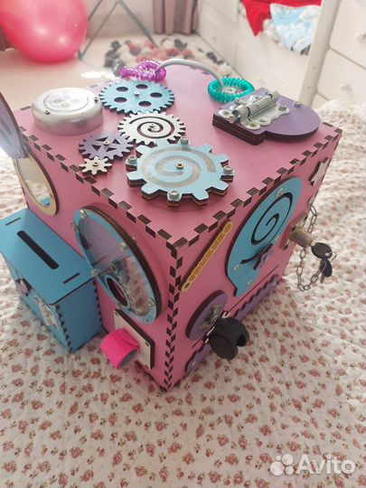 Бизиборд cube