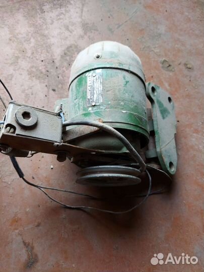 Электродвигатель с насосом