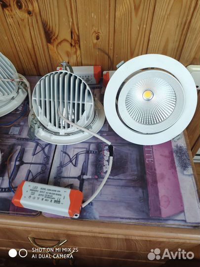 Потолочный поворотный светильник Svetlon dw2207led