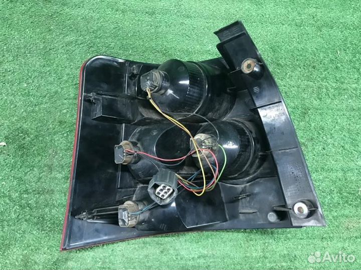 Фонарь правый Range Rover Sport 1 L320 (2005-2009)