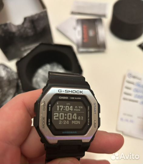 Часы Casio G-shock GBX-100-1E