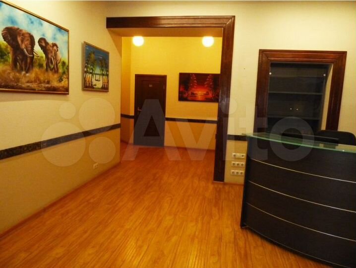 Сдам здание, 719 м²