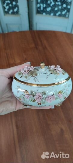 Шкатулка для украшений