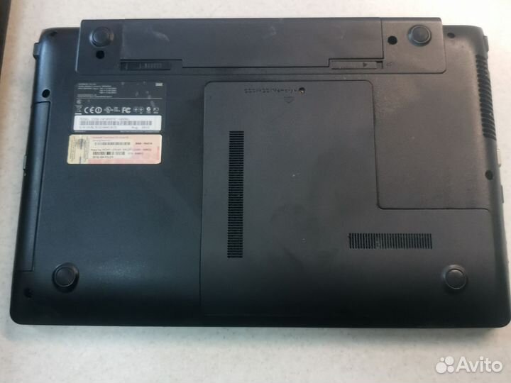 Samsung NP300E5A