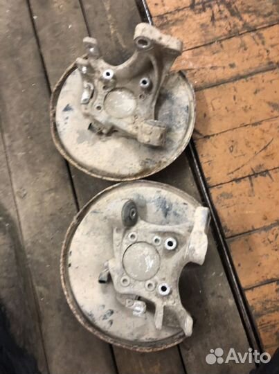 Поворотный кулак задний ауди а6с6