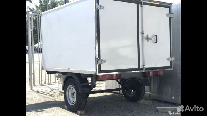 Прицеп новый