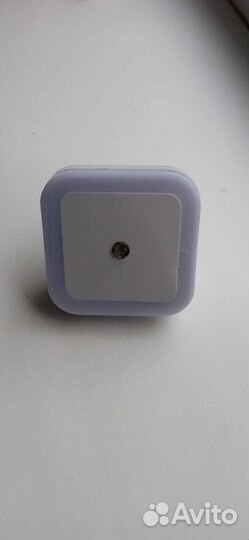 Светильник с фотодатчиком