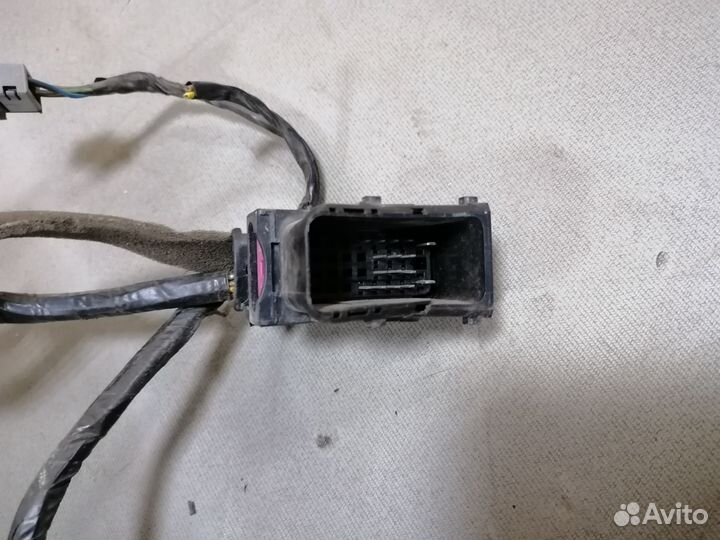 Коса двери передней правой Opel Astra H 2004-2015