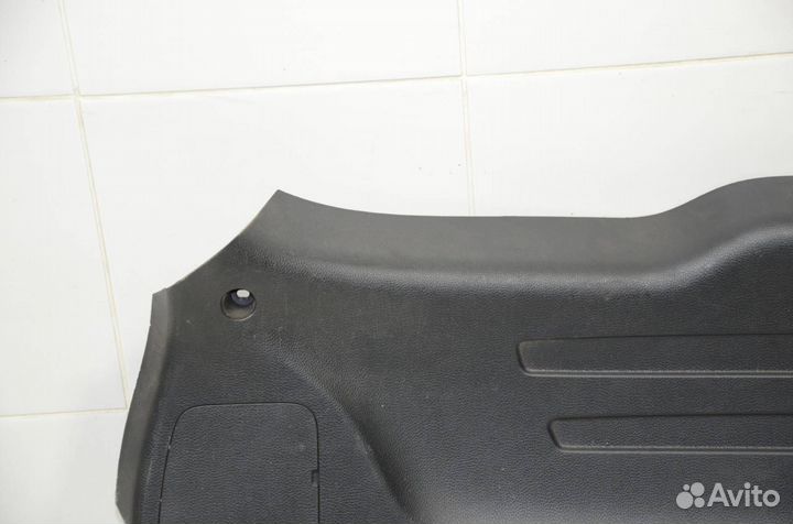Обшивка двери багажника Hyundai Santa Fe DM 2015