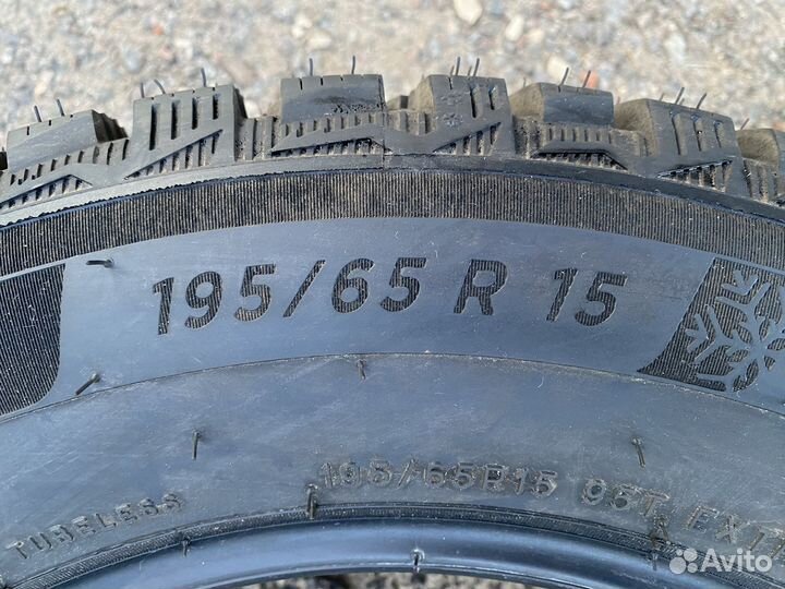 Michelin X-Ice North 4 195/65 R15 95T