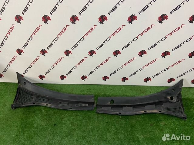 Жабо левая правая часть Mazda 3 BK седан