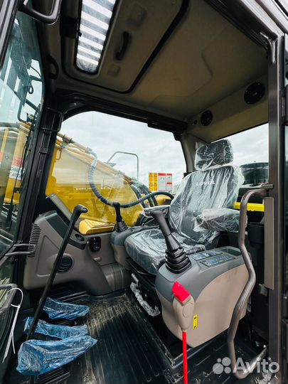 Гусеничный экскаватор Lovol FR220D2, 2024