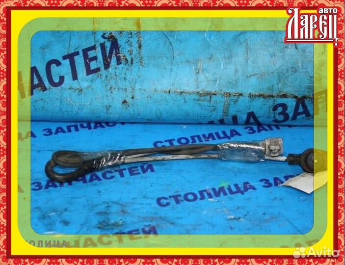 Датчик ABS toyota isis ZNM10G F L