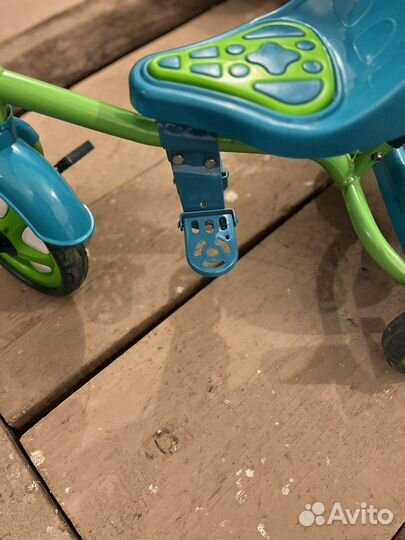 Трехколесный велосипед