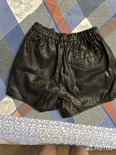 Кожаные шорты