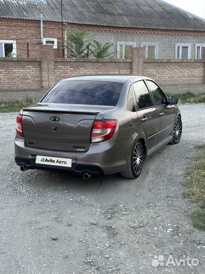 LADA Granta 1.6 МТ, 2014, 200 000 км