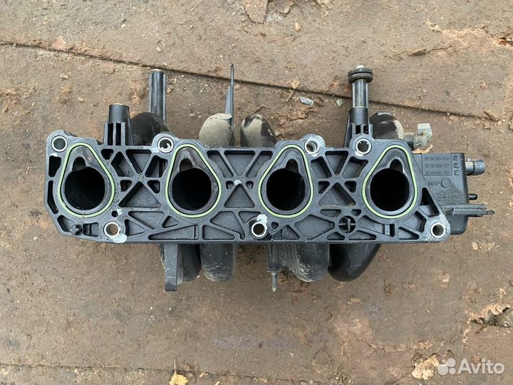 Коллектор впускной Renault Logan 2 Sandero 2