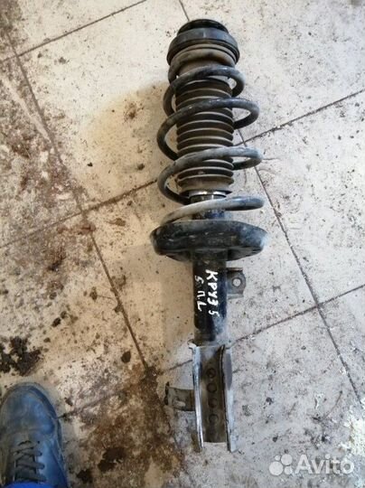 Амортизатор передний левый Chevrolet Cruze J300