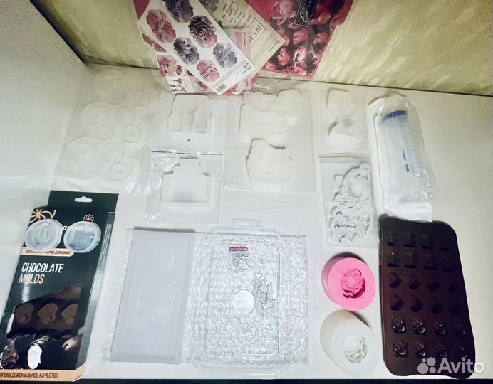 Молды для шоколада на 8 марта в идеале