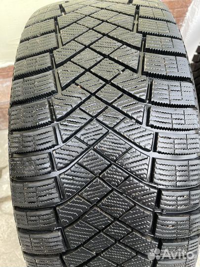 Pirelli Ice Zero 225/45 R18 95H