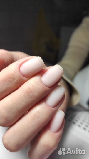 Мастер маникюра