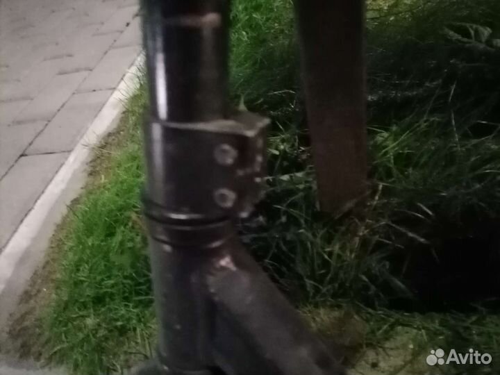 Продам 2 самоката на запчасти