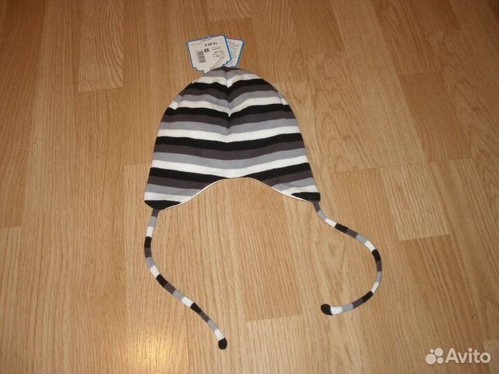 Новая шапка Lassie 44/46 двойной х/б усиление ушек