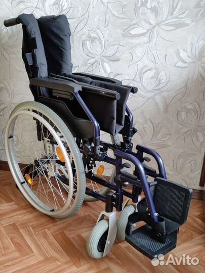Коляска инвалидная