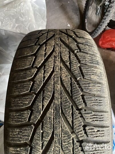 Nokian Tyres Hakkapeliitta R2 SUV 255/55 R19 111E
