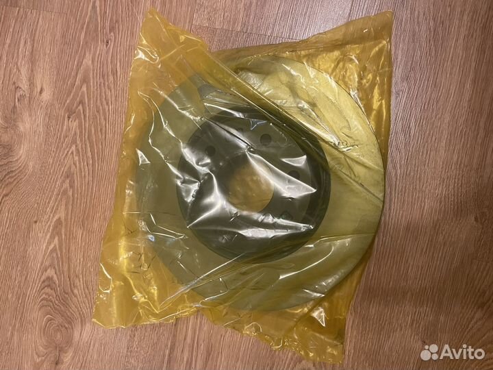 Диск тормозной передний