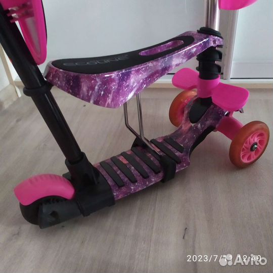 Самокат детский с родительской ручкой