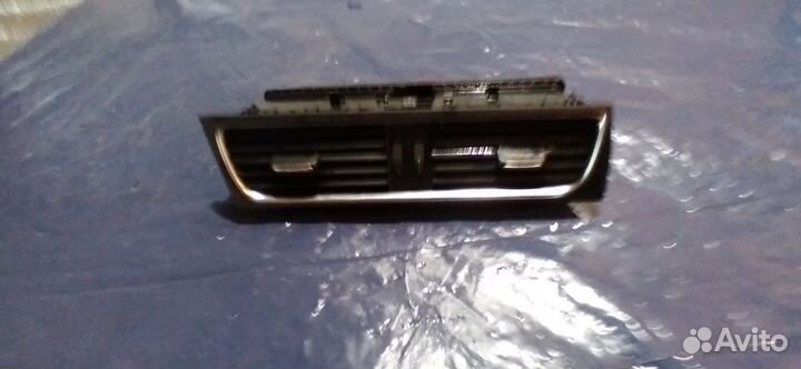 Воздушный дефлектор Audi A5 2008-2014 (8T1820951B)